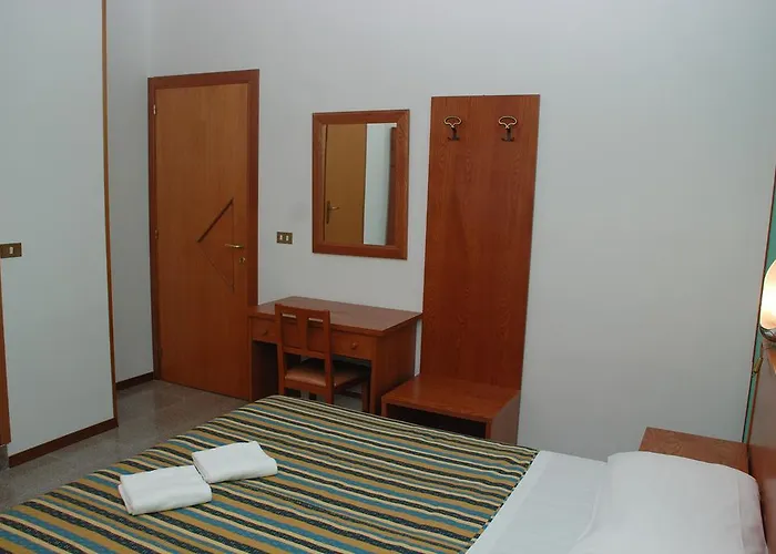 住宿加早餐酒店 圣尤菲米亚住宿加早餐旅馆